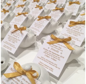 Mini teapot personlaised invitation