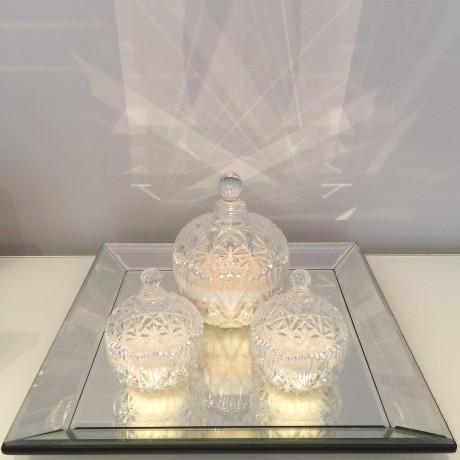 Decorative round trinket candle bonbonniere 