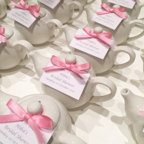 Mini teapot bonbonniere