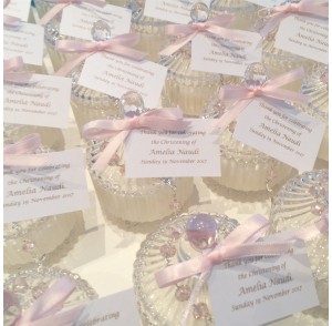 Mini round ribbed candle bonbonniere