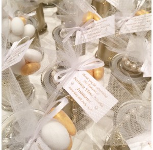 Mini gold candle jar bonbonniere