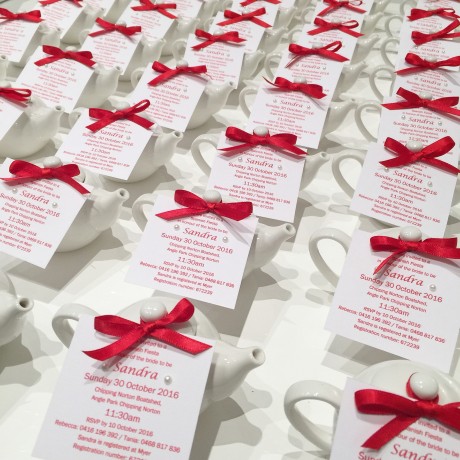 Mini teapot bonbonniere