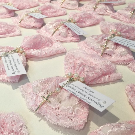 Pink lace bonbonniere bags 