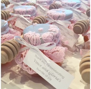 Honey round lace jar bonbonniere